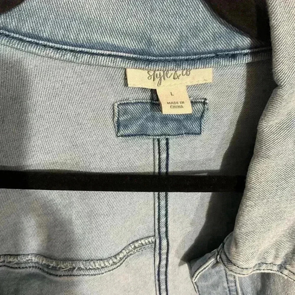 Style & Co Size Large Blue Denim Coat Jacket Women’s Patchwork design 99%cotton - Picture 4 of 9